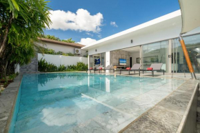 4BR Private Pool Villa with Spacious Design, Villa Luna